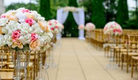 Ceremony aisle with flowers